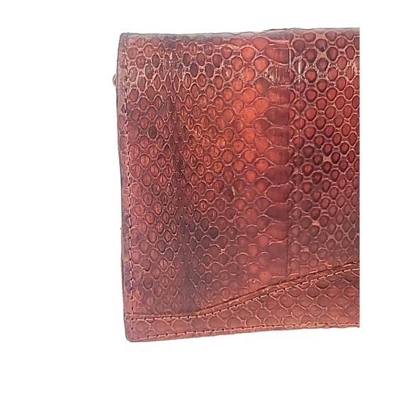 Snakeskin Clutch with Gold Chain Brown Snake Shoulder Bag Purse 70's Very Nice - Picture 9 of 16